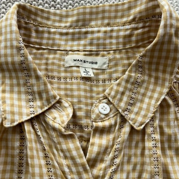 Max Studio Ruffled Button Down Shirt - Picture 5 of 9